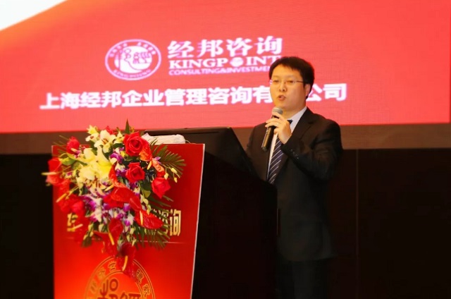 死磕自个儿11年， 他终于成为了中小企业家心中的“李半仙”